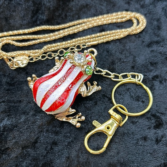 Betsey Johnson Frog Prince Pendant Necklace 👑 🐸 - Picture 4 of 5